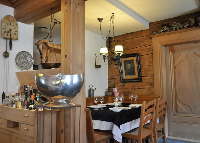 Casa Toedi Restaurant Gasthof