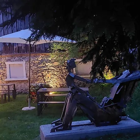 Casa Toedi Restaurant Han/Misafirhane